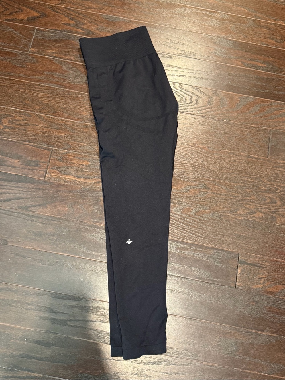 NWOT HALARA Black High-Waist Athletic Leggings